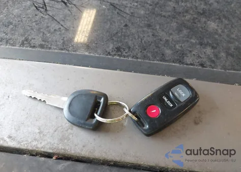 2005 Mazda Mazda3 S from USA, damaged, VIN JM1BK343151252124